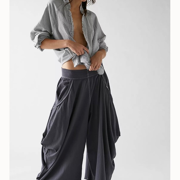 Free People Summer Slumber Pants in Asphalt - Picture 5 of 5